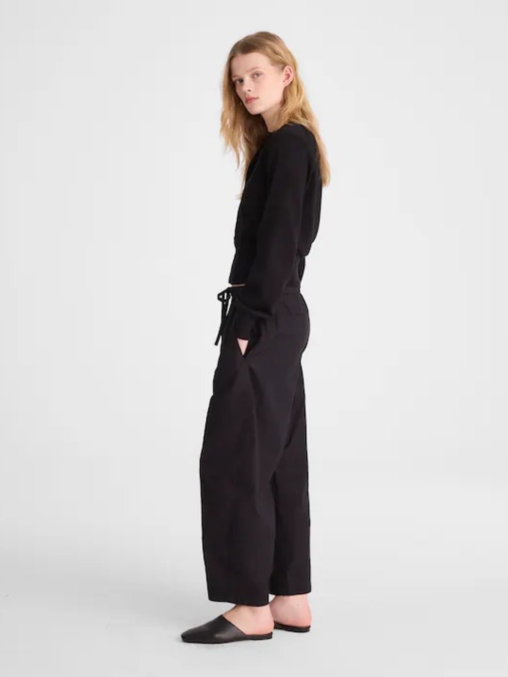 Madewell Pull-On Barrel-Leg Utility Pants in Poplin - Picture 3 of 9